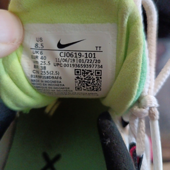 Nike React Air Max Sneakers - Picture 8 of 8